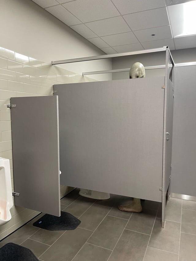 Cursed Restroom from Reddit r/cursedimages.